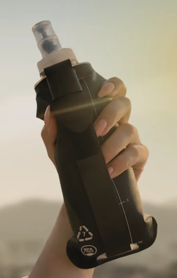 Soft Flask Terret Con Agarradera Negro 350ml - Imagen 2